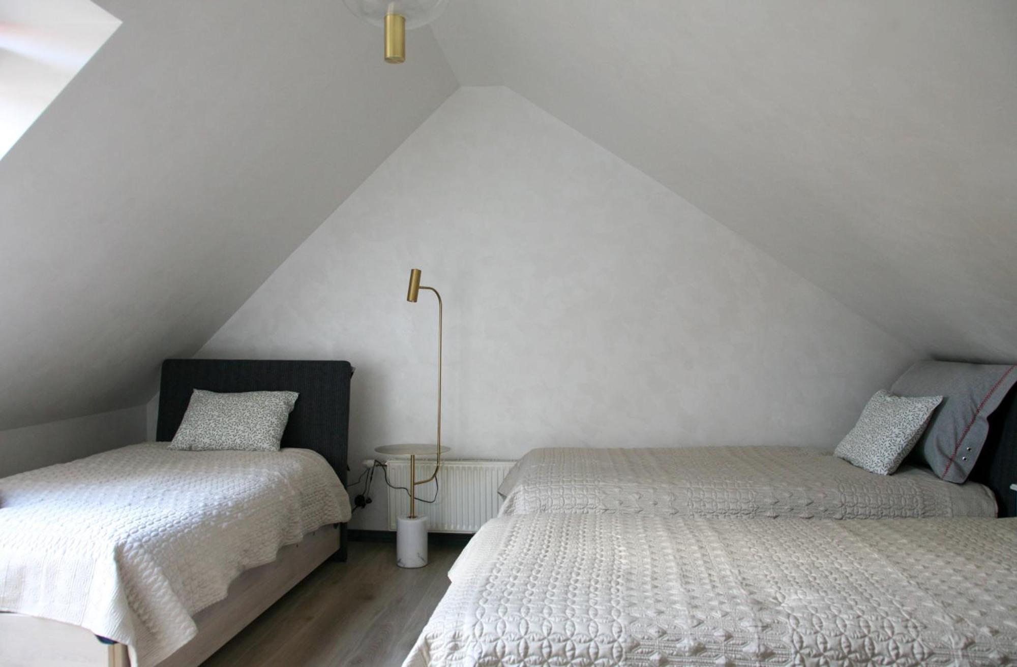 Pils Hotel Кандава Екстериор снимка